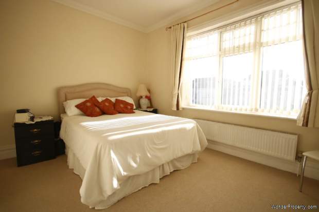 Additional Property Image 3 bedroom Apartment for sale in Bournemouth 17