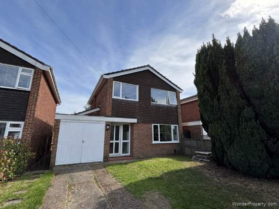 3 bedroom Detached for sale in Bournemouth