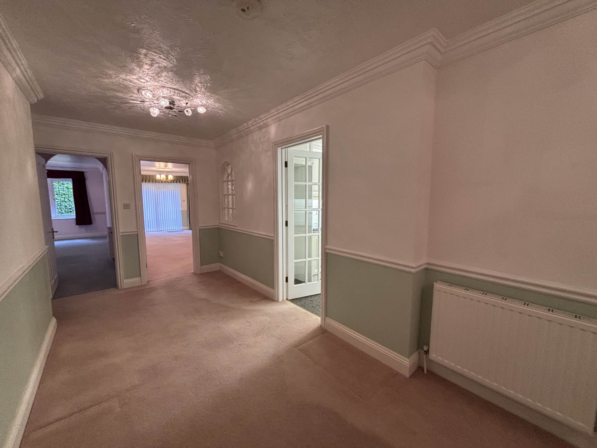 Additional Property Image 2 bedroom Apartment to rent in Ferndown 11