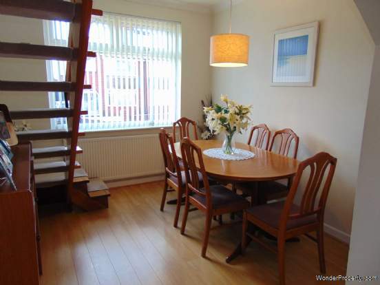Additional Property Image 3 bedroom Semi Detached for sale in Oldham 8