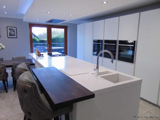Additional Property Image 5 bedroom Detached for sale in Oldham 10