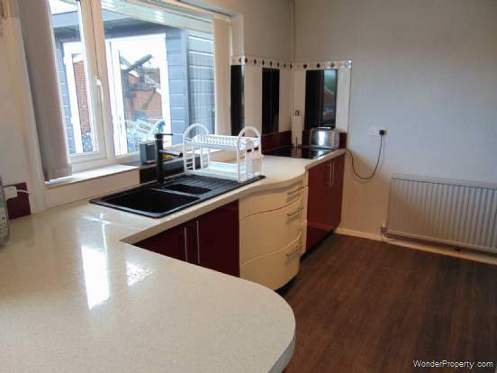 Additional Property Image 4 bedroom Bungalow for sale in Oldham 3