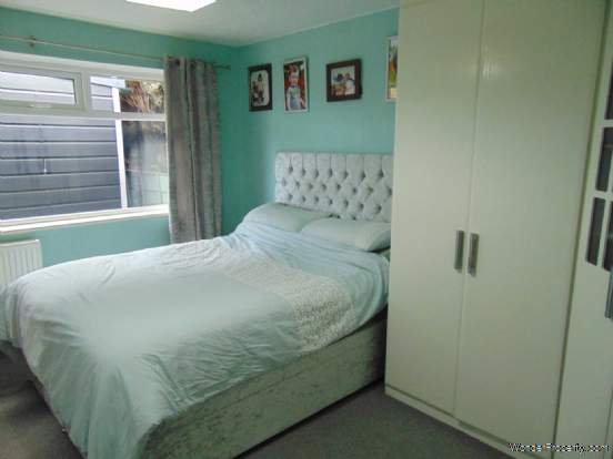 Additional Property Image 4 bedroom Bungalow for sale in Oldham 11