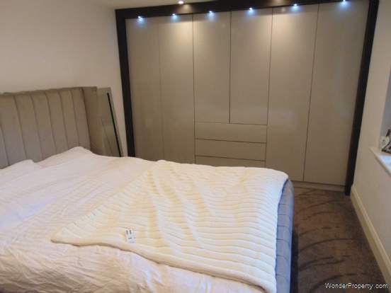 Additional Property Image 5 bedroom Detached for sale in Oldham 14