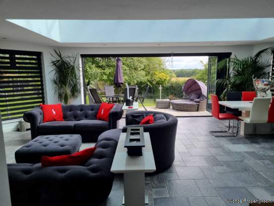 Additional Property Image 4 bedroom Detached for sale in Oldham 7