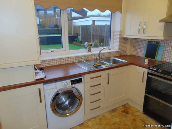 Additional Property Image 2 bedroom Detached Bungalow for sale in Oldham 4