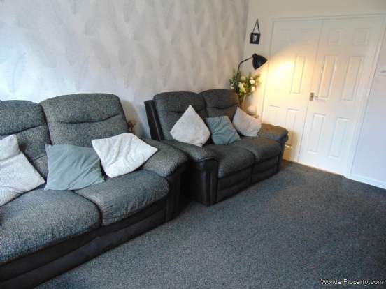 Additional Property Image 3 bedroom Semi Detached for sale in Oldham 2