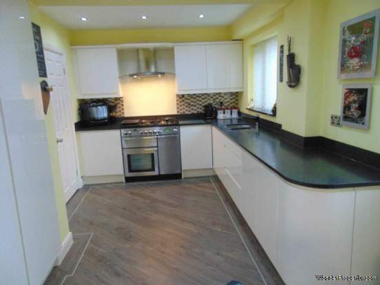 Additional Property Image 5 bedroom Link Detached House for sale in Oldham 7