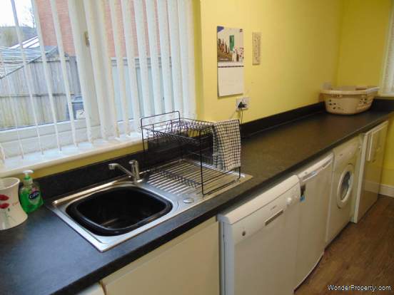 Additional Property Image 5 bedroom Link Detached House for sale in Oldham 11