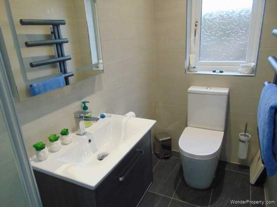 Additional Property Image 5 bedroom Link Detached House for sale in Oldham 18