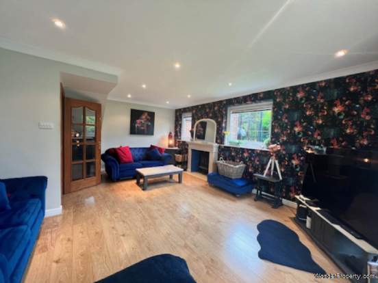 Additional Property Image 6 bedroom Detached for sale in Oldham 9