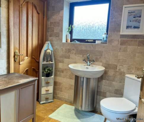 Additional Property Image 6 bedroom Detached for sale in Oldham 15