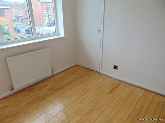 Additional Property Image 2 bedroom Terraced for sale in Oldham 9