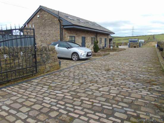 Additional Property Image 4 bedroom Detached for sale in Oldham 5