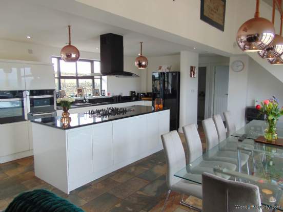 Additional Property Image 4 bedroom Detached for sale in Oldham 6