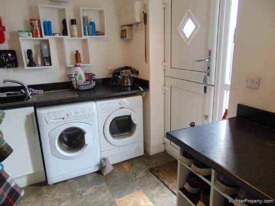 Additional Property Image 4 bedroom Detached for sale in Oldham 20