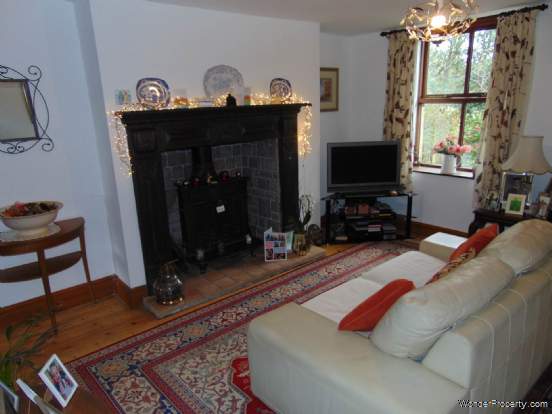 Additional Property Image 4 bedroom Semi Detached for sale in Oldham 3