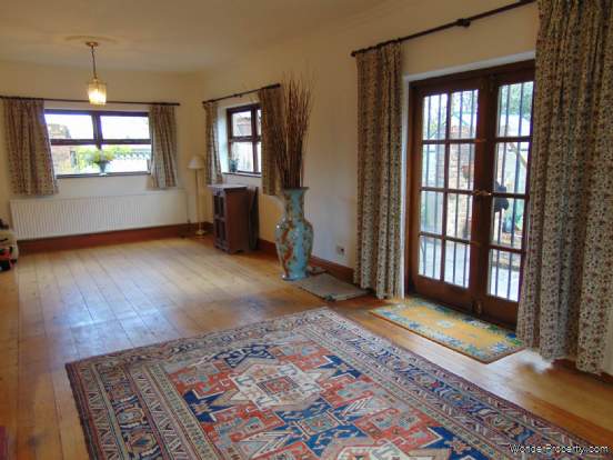 Additional Property Image 4 bedroom Semi Detached for sale in Oldham 7