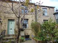4 bedroom Semi Detached for sale in Oldham
