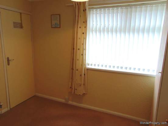 Additional Property Image 2 bedroom Terraced for sale in Oldham 9