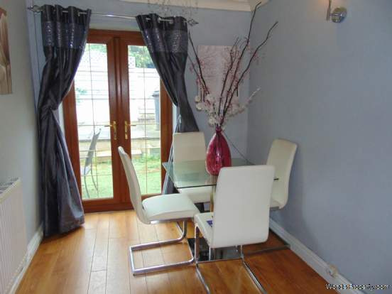 Additional Property Image 4 bedroom Semi Detached for sale in Oldham 4