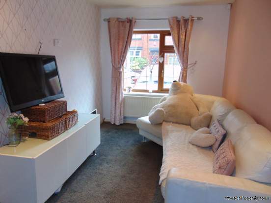 Additional Property Image 4 bedroom Semi Detached for sale in Oldham 9