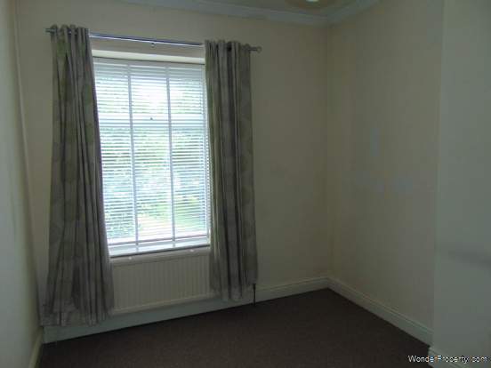 Additional Property Image 3 bedroom Terraced for sale in Oldham 6