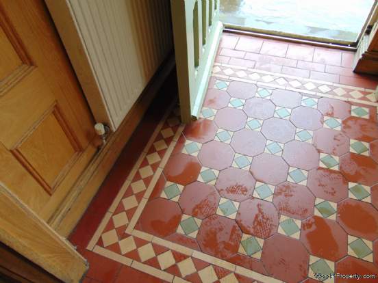Additional Property Image 4 bedroom Detached for sale in Shaw 3