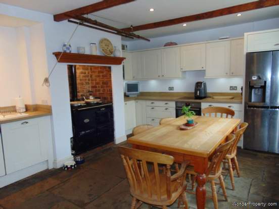 Additional Property Image 4 bedroom Detached for sale in Shaw 10