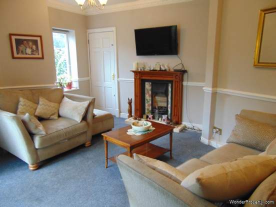 Additional Property Image 4 bedroom Detached for sale in Shaw 17