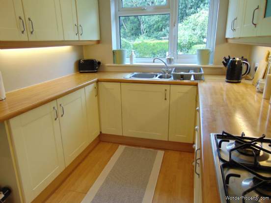 Additional Property Image 4 bedroom Semi Detached for sale in Oldham 12