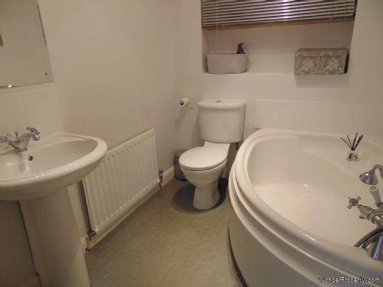 Additional Property Image 4 bedroom Semi Detached for sale in Oldham 15
