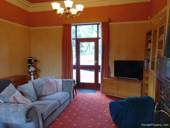 Additional Property Image 4 bedroom Semi Detached for sale in Oldham 10