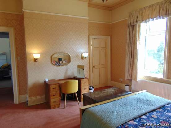 Additional Property Image 4 bedroom Semi Detached for sale in Oldham 16