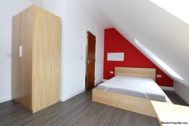 4 bedroom Apartment to rent in Coventry