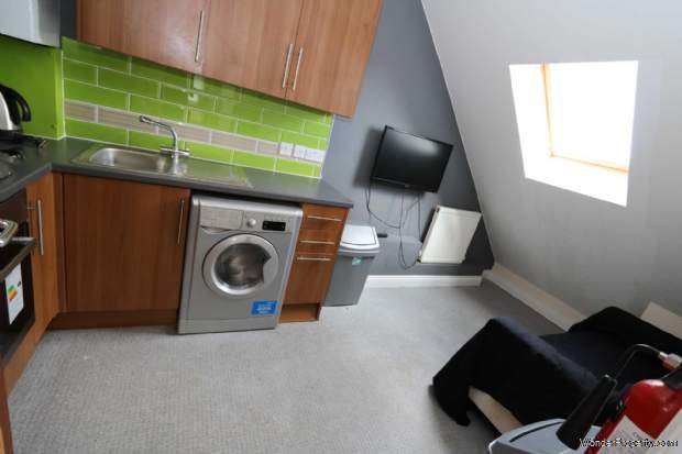 Additional Property Image 4 bedroom Apartment to rent in Coventry 2