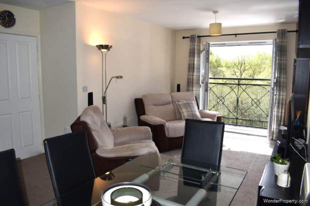 Additional Property Image 2 bedroom Apartment for sale in Bolton 3