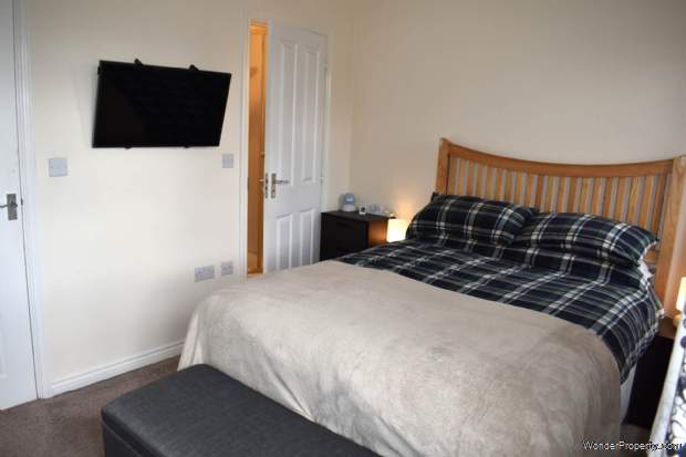 Additional Property Image 2 bedroom Apartment for sale in Bolton 9