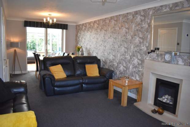 Additional Property Image 3 bedroom Detached for sale in Bolton 7