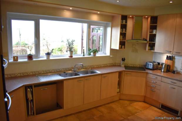 Additional Property Image 4 bedroom Detached Bungalow for sale in Bolton 11