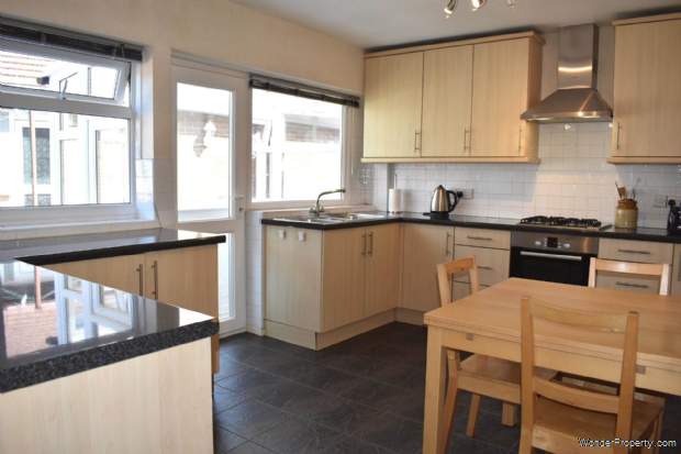 Additional Property Image 3 bedroom Semi Detached for sale in Bolton 15
