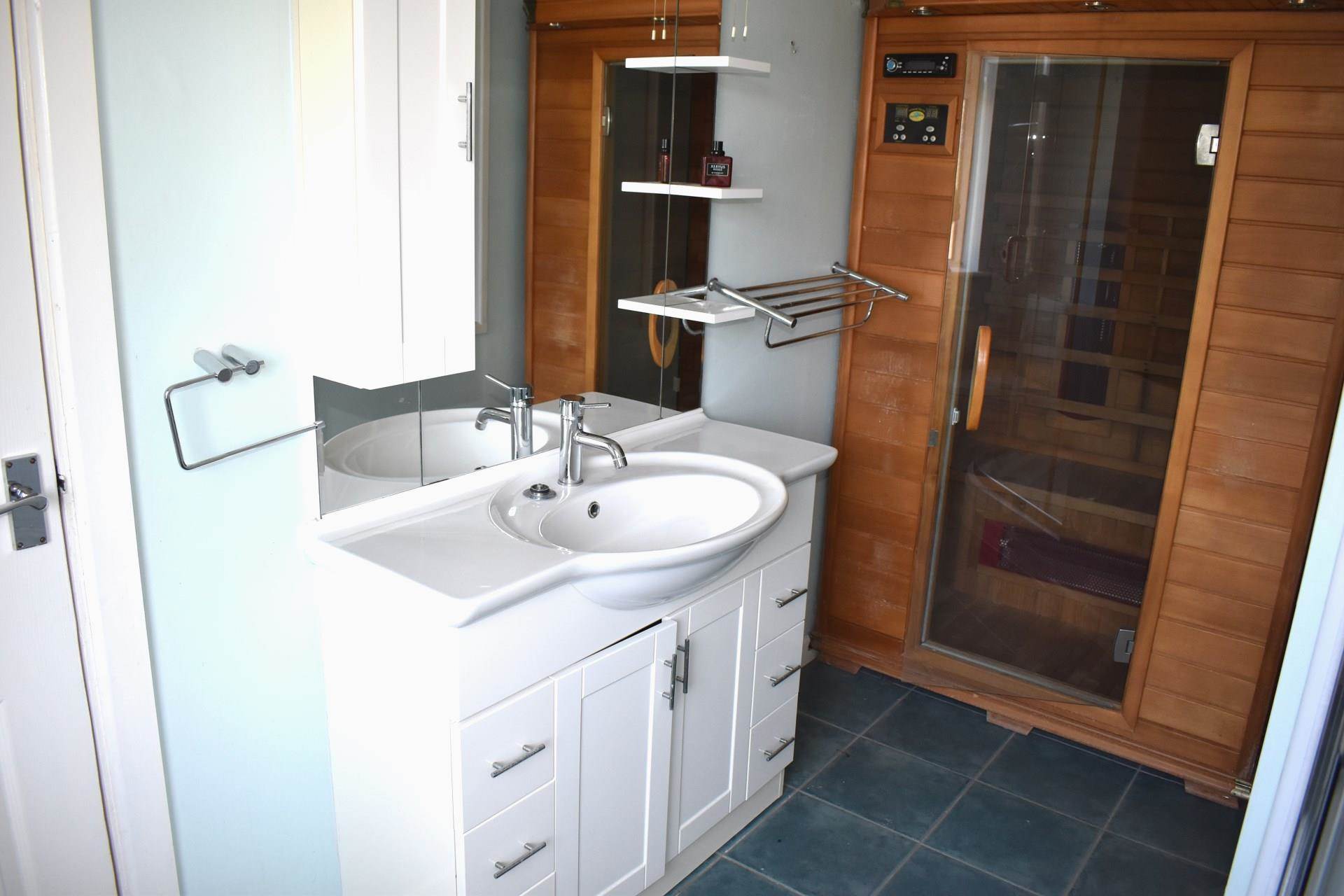Additional Property Image 4 bedroom Detached for sale in Bolton 18
