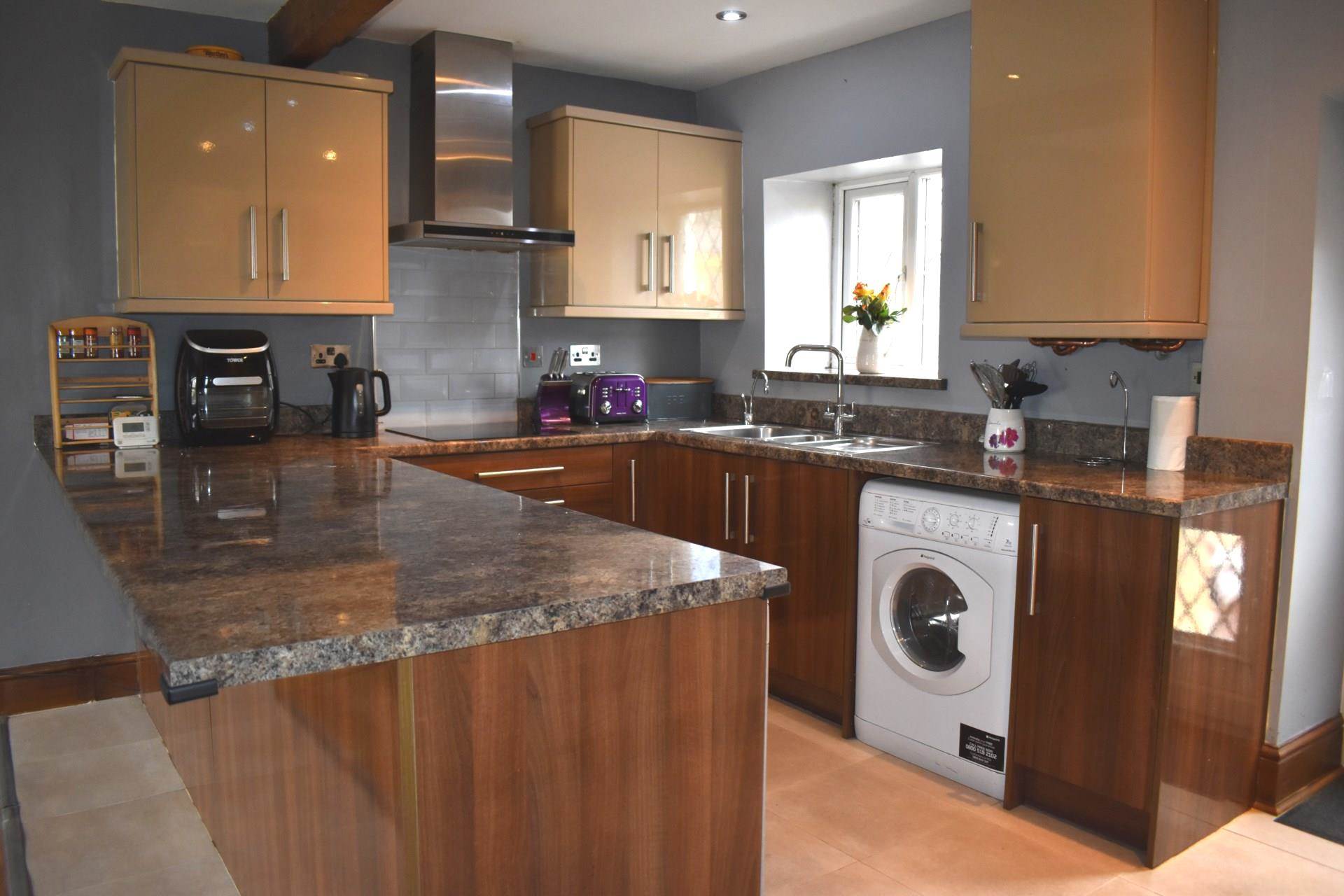 Additional Property Image 3 bedroom Cottage for sale in Bolton 9