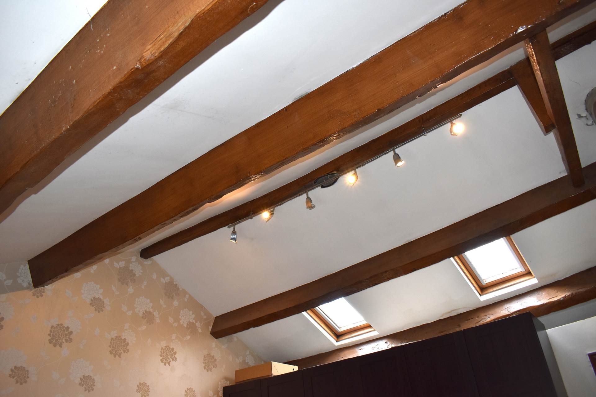 Additional Property Image 3 bedroom Cottage for sale in Bolton 12
