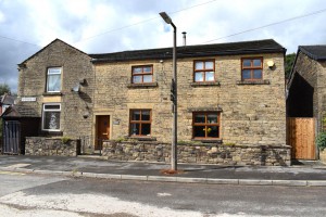 3 bedroom Cottage for sale in Bolton