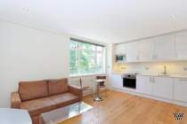 1 bedroom Apartment to rent in London
