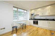 1 bedroom Apartment to rent in London