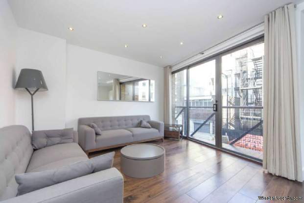 2 bedroom Apartment to rent in London