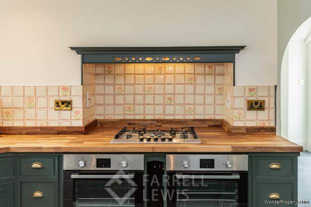 Additional Property Image 6 bedroom Villa to rent in Oxford 3