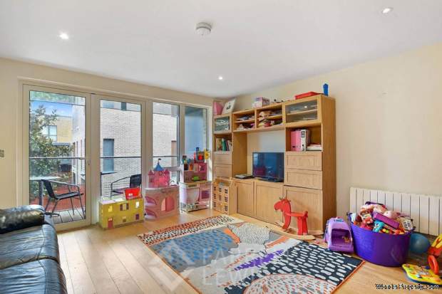 Additional Property Image 3 bedroom Town House for sale in London 8
